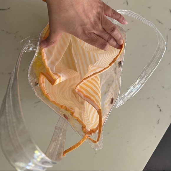 Disney Winnie the Pooh Tote Bag - Picture 3 of 5